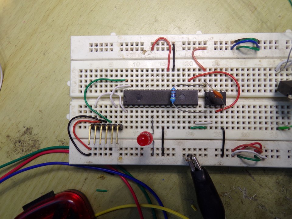 picture of the breadboard construction..